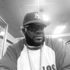 Meet your Posher, Carlos